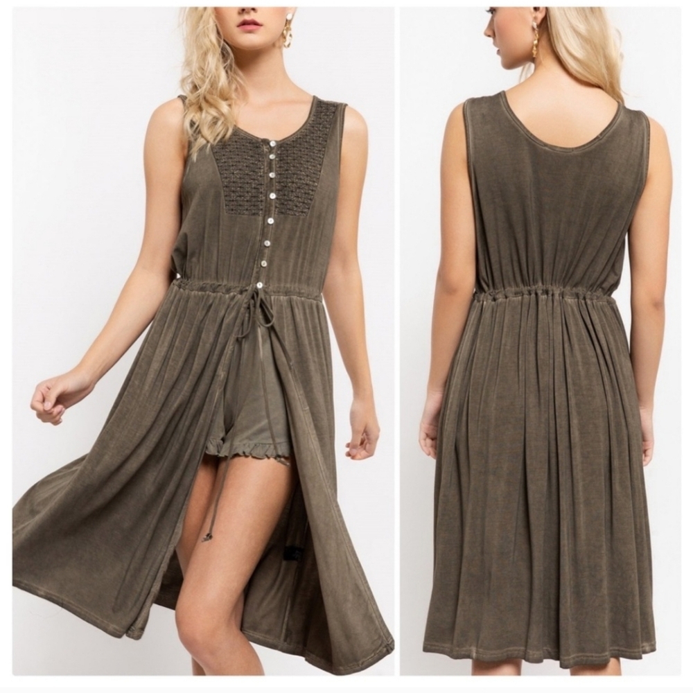 POL Taylor Burnout Boho Long Vest